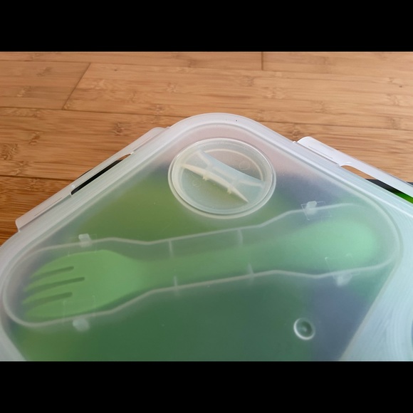 Large 3-Compartment Eco Silicone Collapsible Meal Kit Lunch Box Green leak proof - Picture 2 of 9